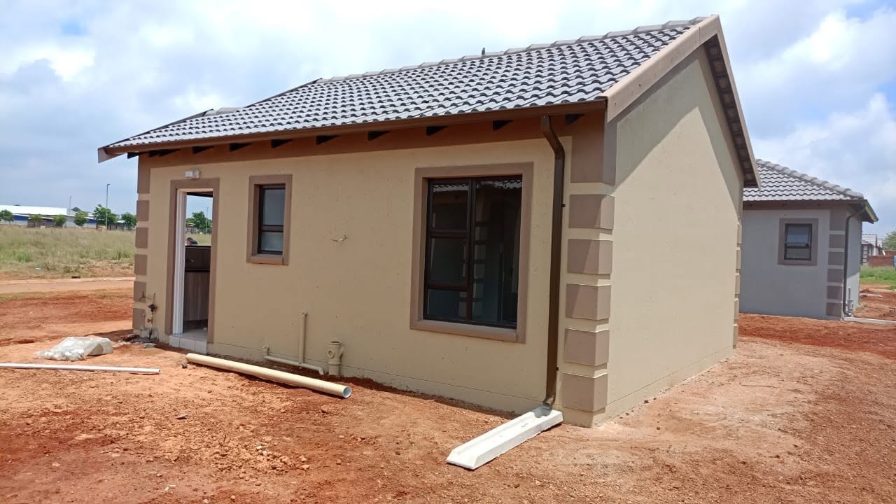 Development for sale in The Orchards, Akasia, 45 m²