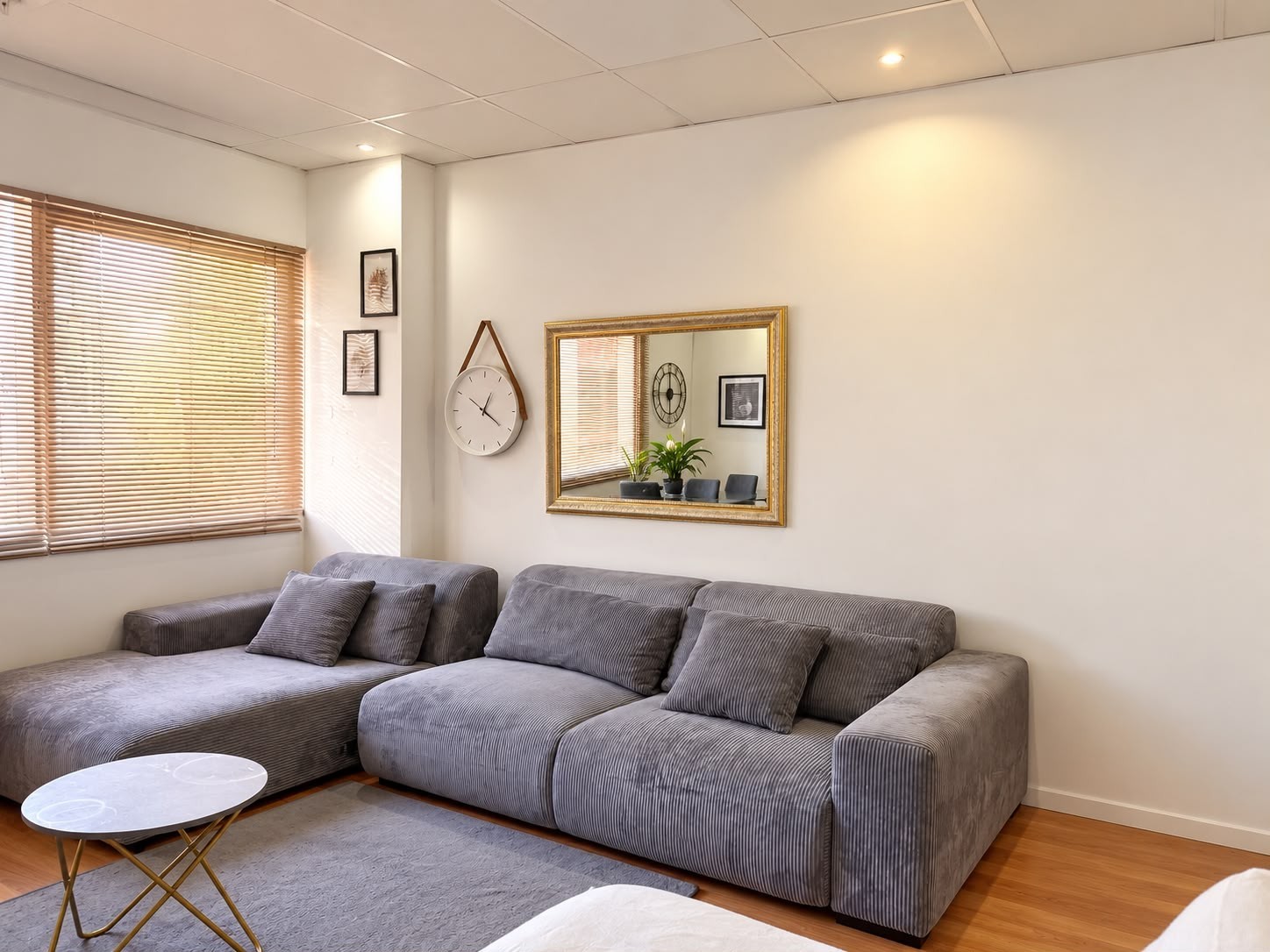 Apartment for sale in Marshalltown, Johannesburg, 39 m²