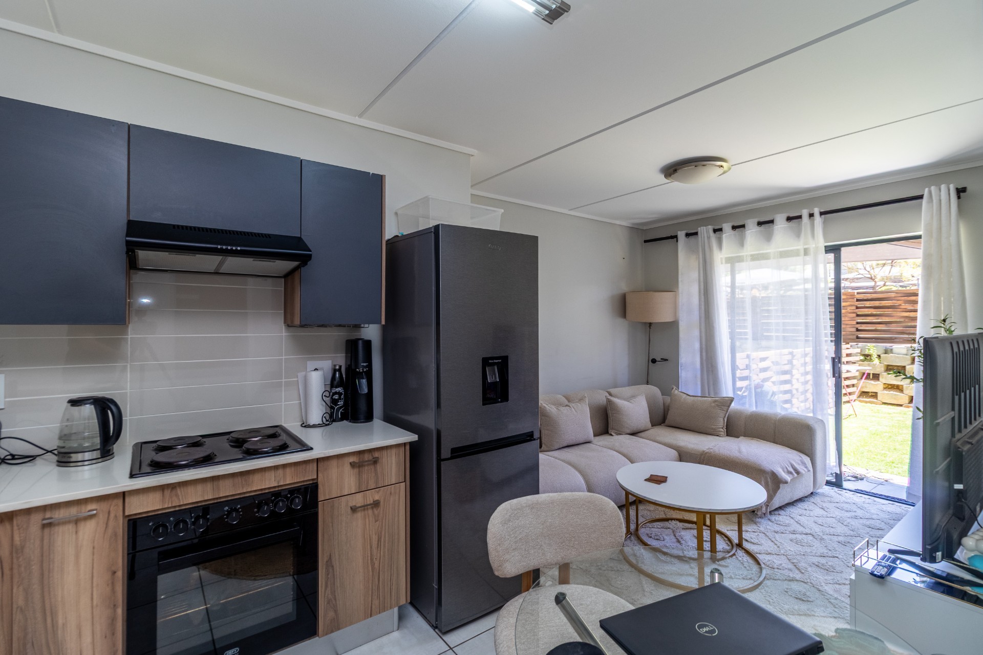 Townhouse for sale in Linbro Park, Sandton, 887, Greenlee, 22 Beacon Avenue, Linbro Park, Sandton, Gauteng, 39 m²