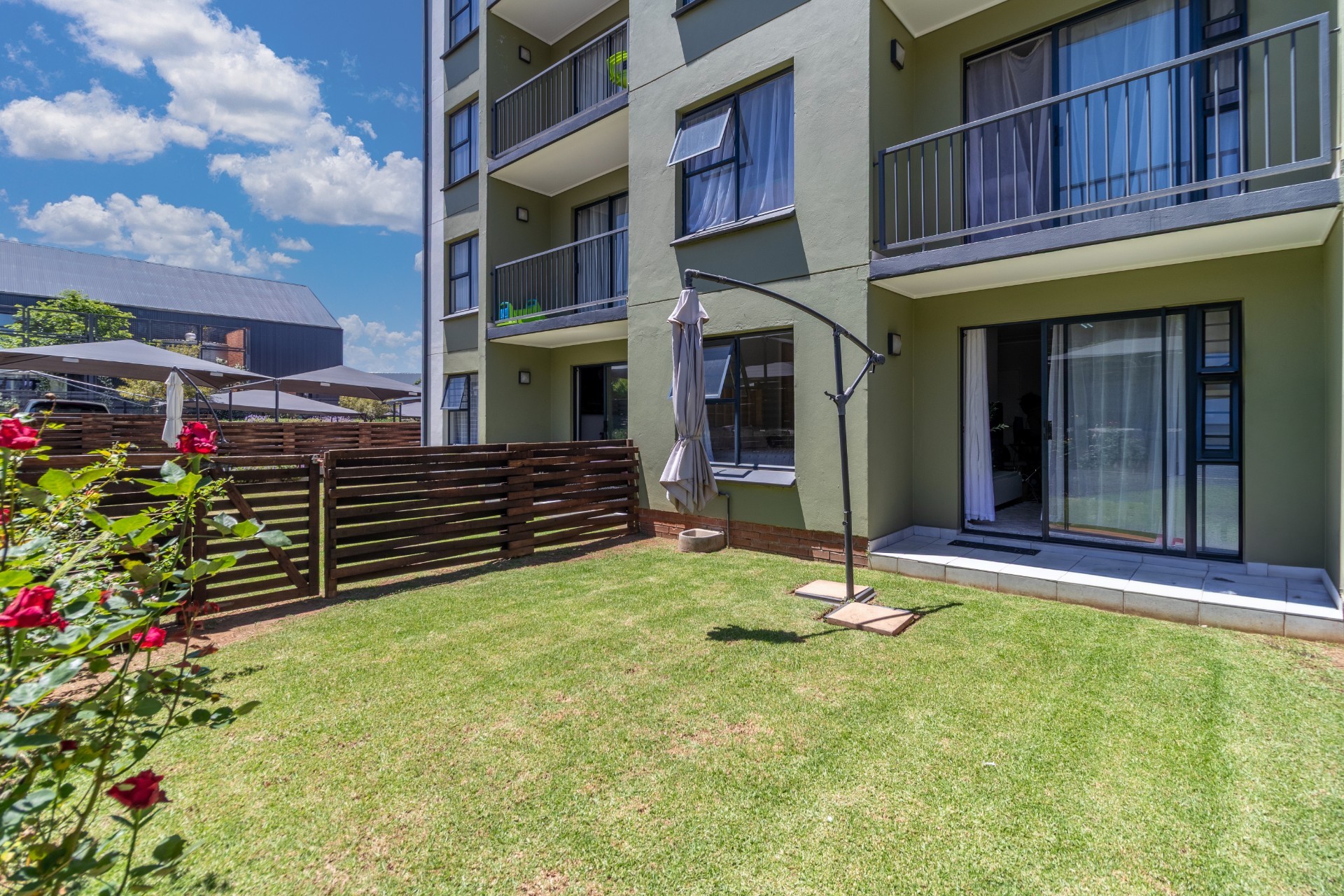 Townhouse for sale in Linbro Park, Sandton, 887, Greenlee, 22 Beacon Avenue, Linbro Park, Sandton, Gauteng, 39 m²