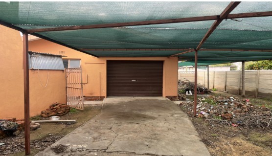 House for sale in Die Laning, Beaufort West, 1055 m²