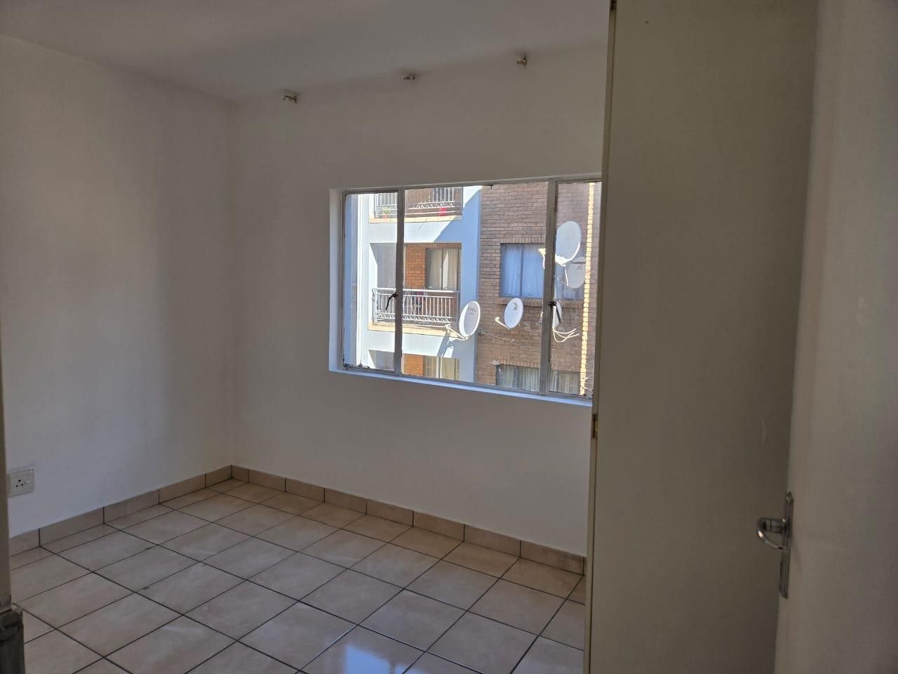 Apartment for rent in Vorna Valley, Midrand
