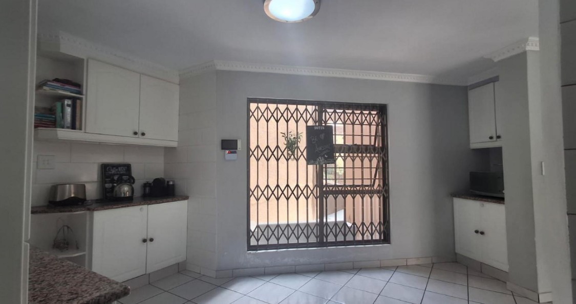 House for sale in Kloofendal, Roodepoort