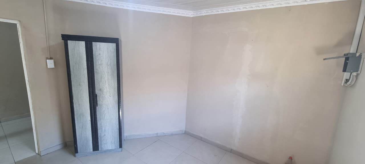 Apartment for rent in Labram, Kimberley