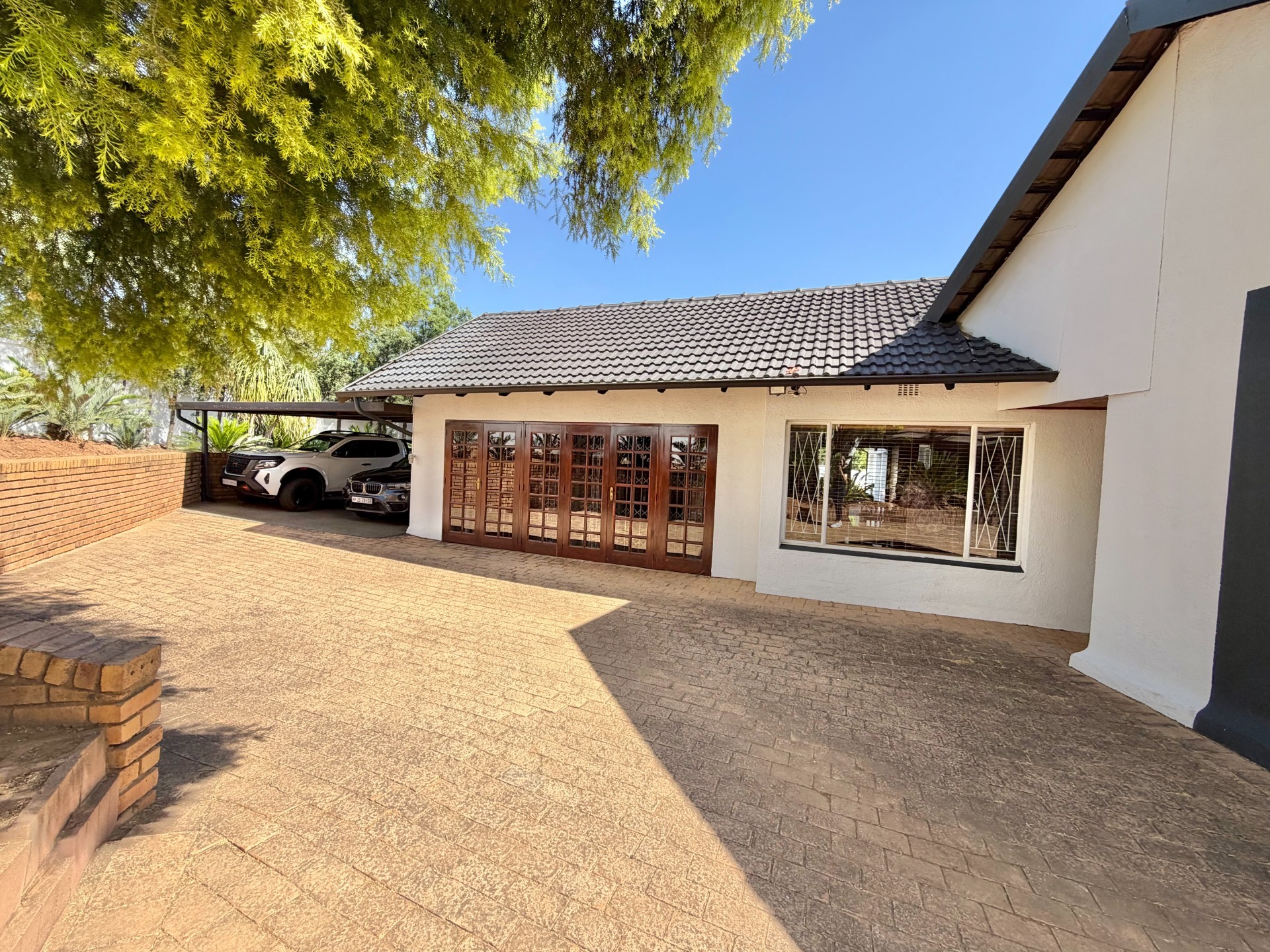 House for sale in Monument Park, Pretoria, 350 m²