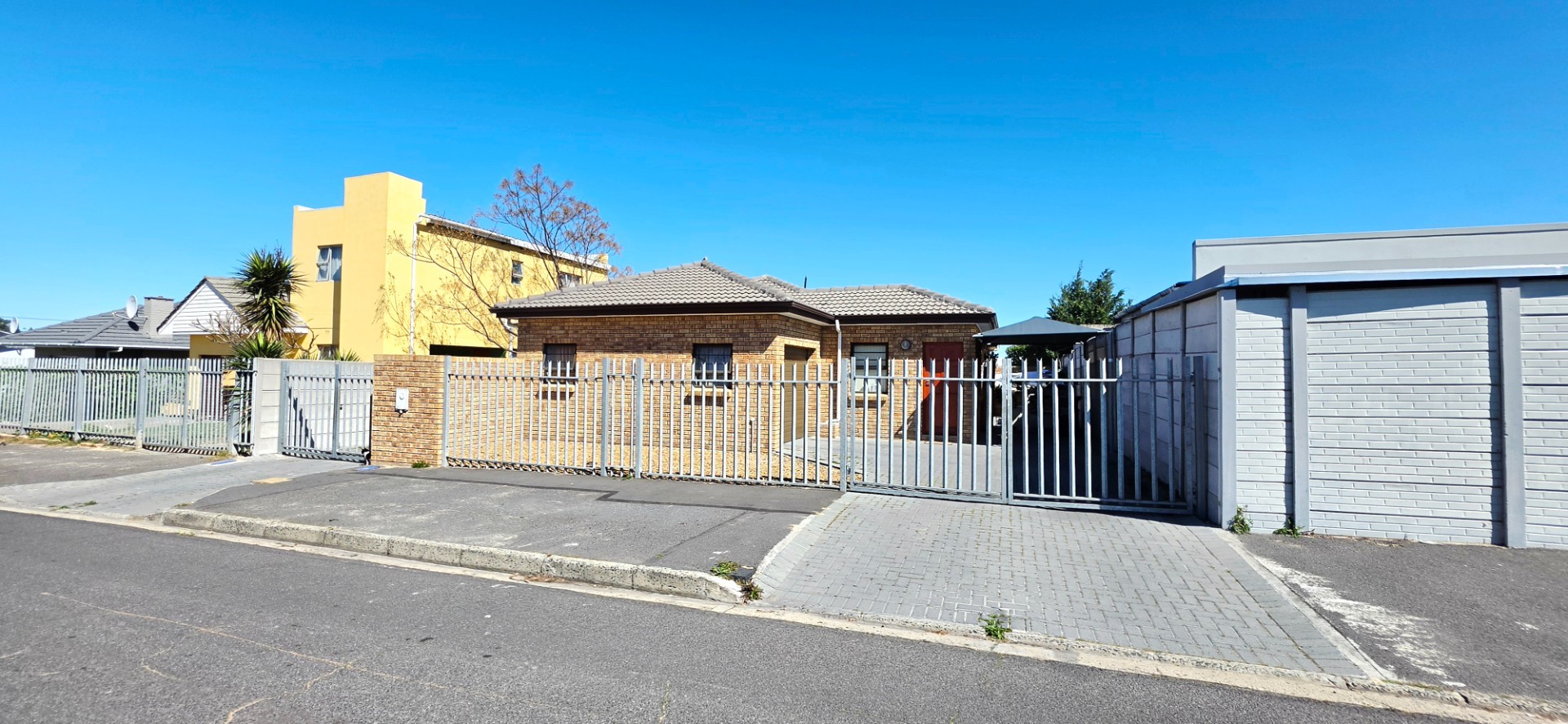 Cluster for sale in De Kuilen, Kuils River, 20 Gerryt Street, De Kuilen, Kuils River, Western Cape, 220 m²