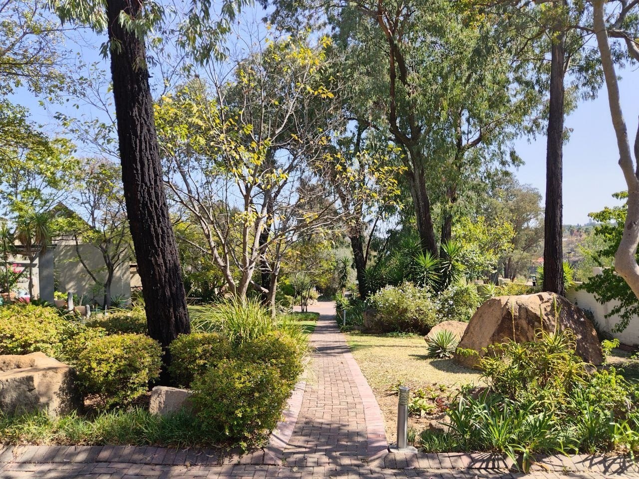 Apartment for sale in Jukskei Park, Randburg, 80 m²