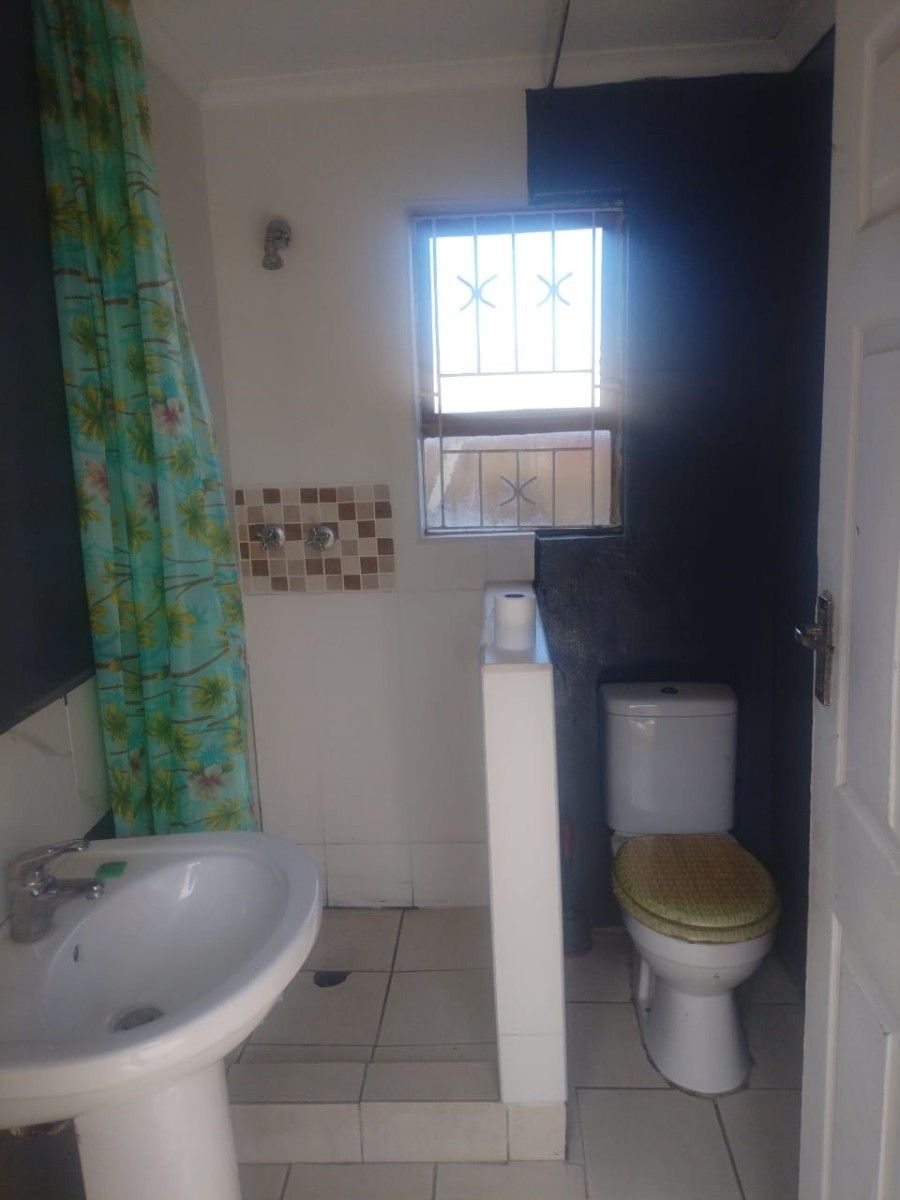 House for sale in Kwadwesi, Port Elizabeth, 235 m²