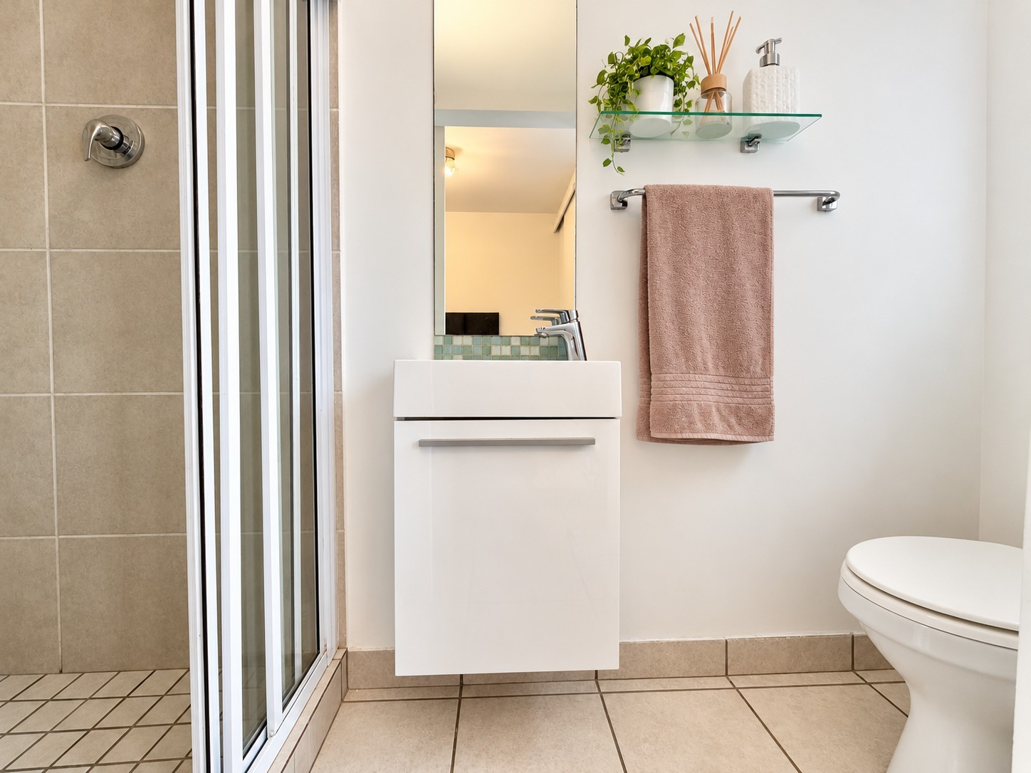 Apartment for rent in Table View, Blouberg, 27 m²