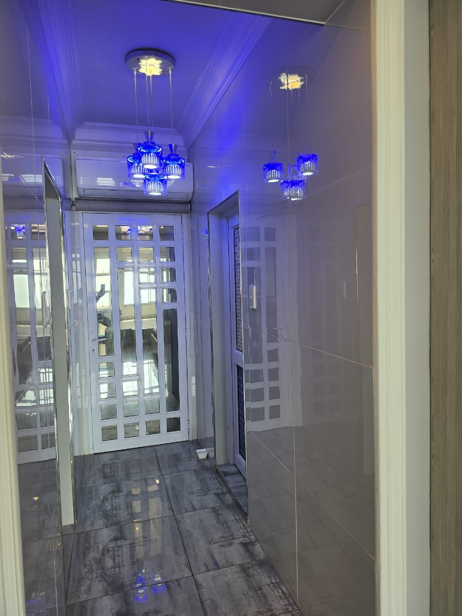 Apartment for sale in South Beach, Durban, KwaZulu Natal, 53 m²