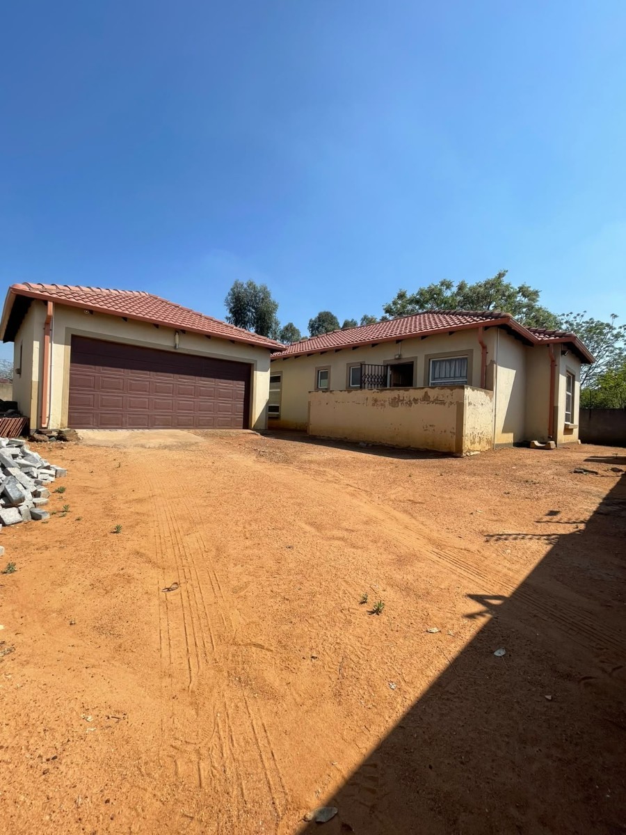 House for sale in Karenpark, Akasia, 99 m²