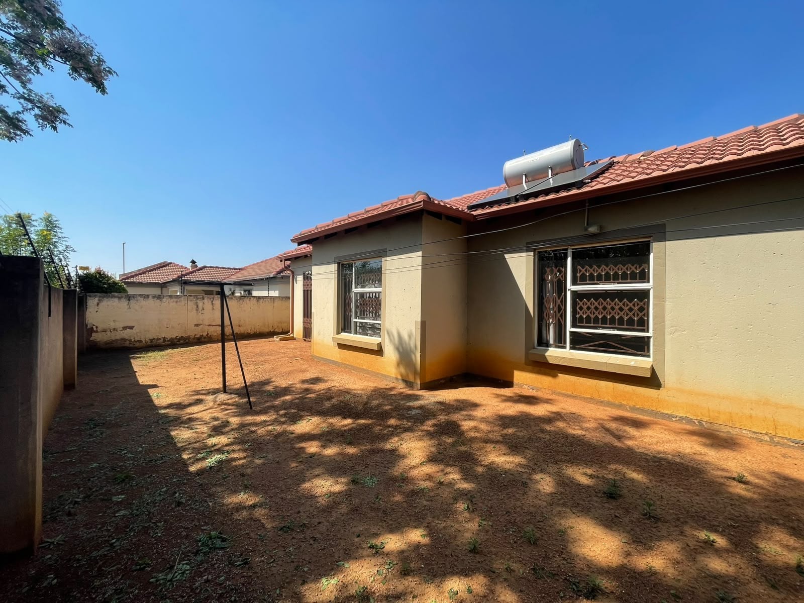 House for sale in Karenpark, Akasia, 99 m²