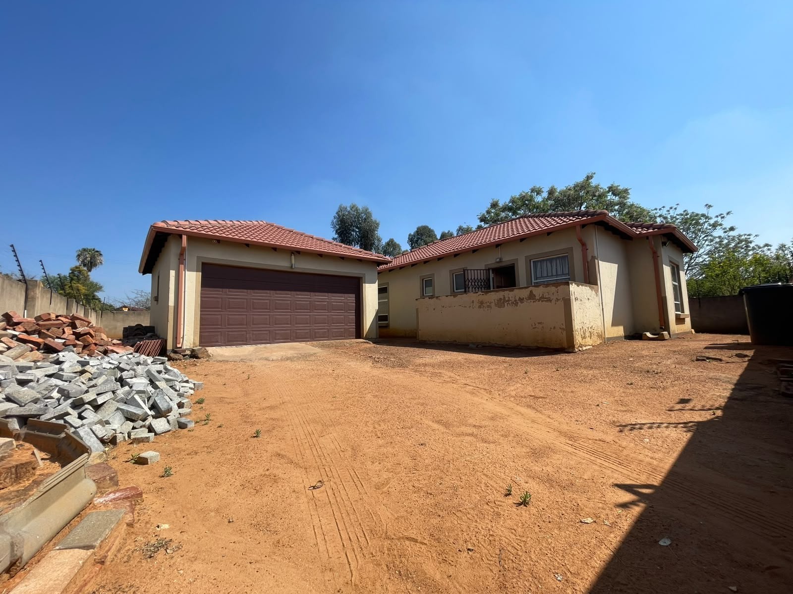House for sale in Karenpark, Akasia, 99 m²