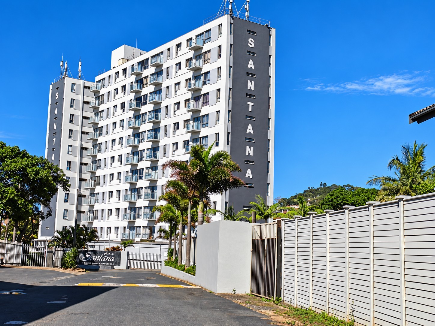 Apartment for sale in Beacon Rocks, Margate, KwaZulu Natal, 85 m²