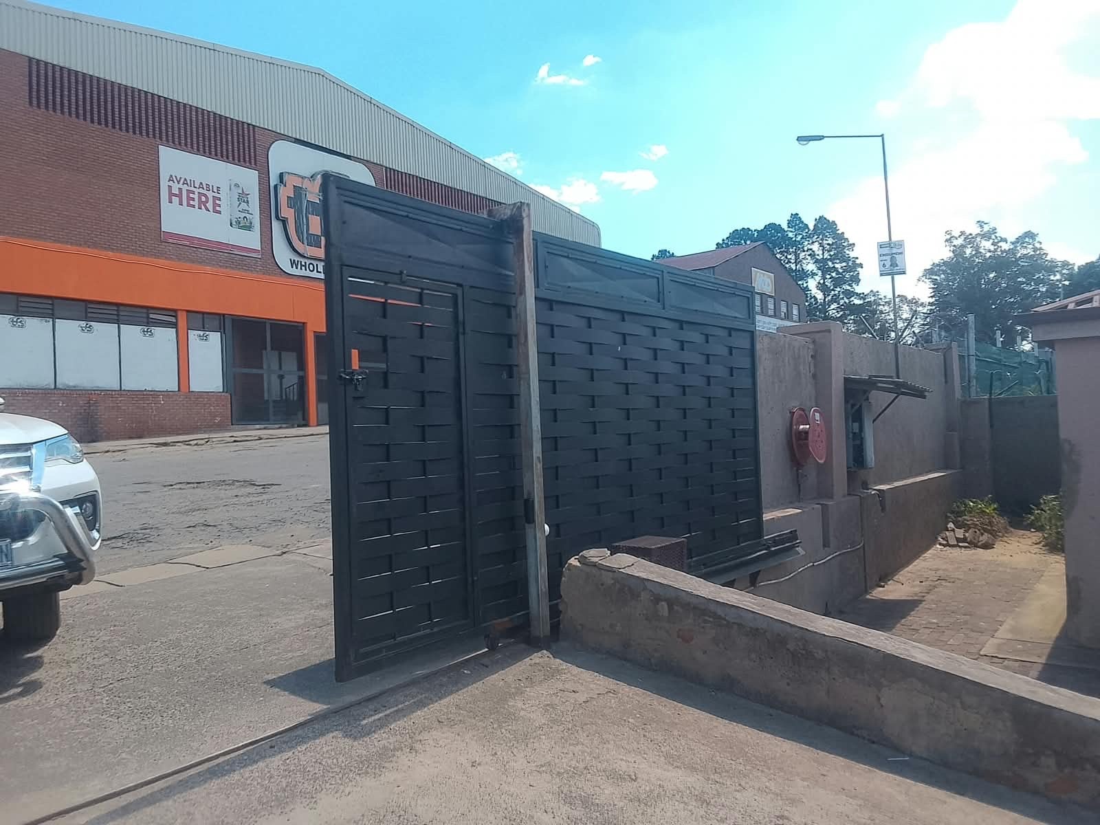 Apartment Block for sale in Dundee, KwaZulu Natal, 2741 m²