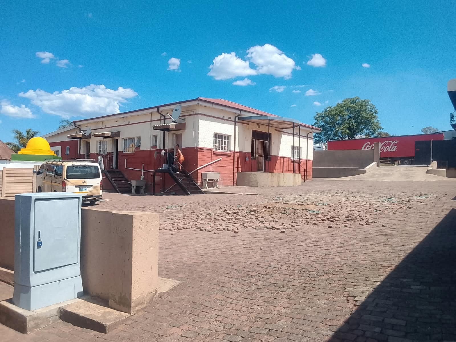 Apartment Block for sale in Dundee, KwaZulu Natal, 2741 m²