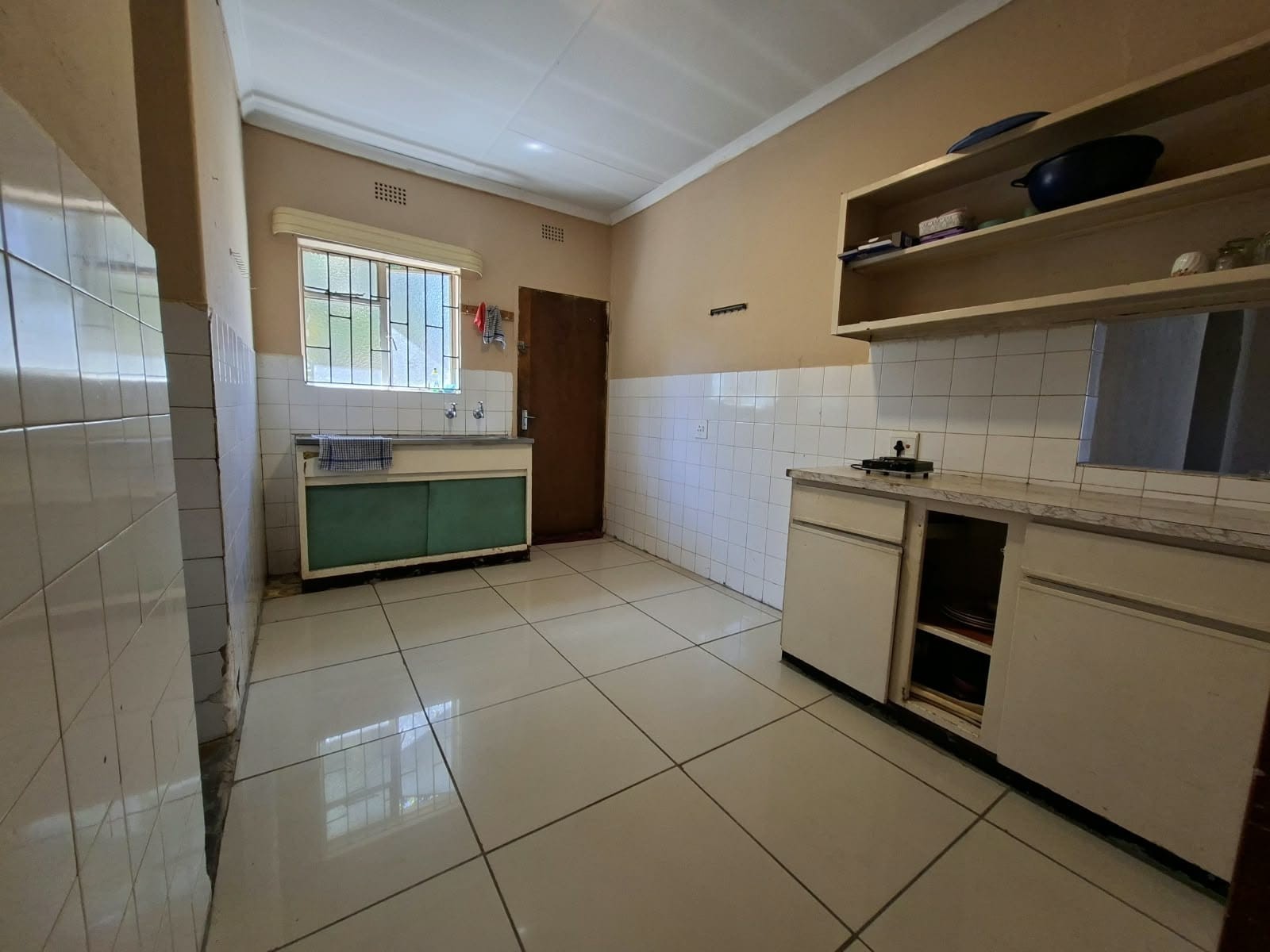 House for sale in Burgershoop, Krugersdorp, 248 m²