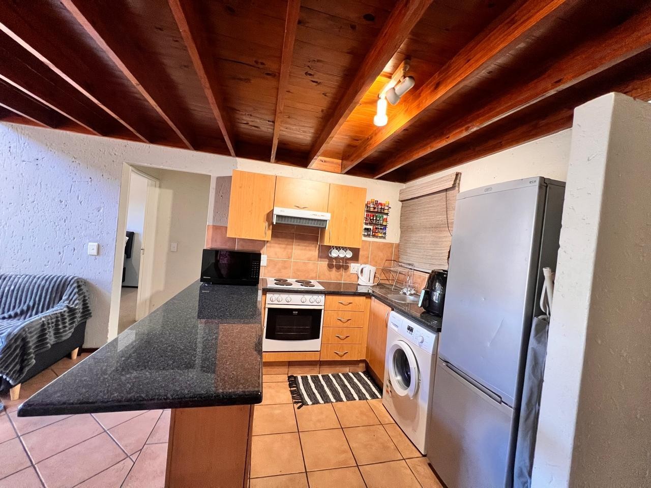Apartment for sale in Douglasdale, Sandton, 77 m²
