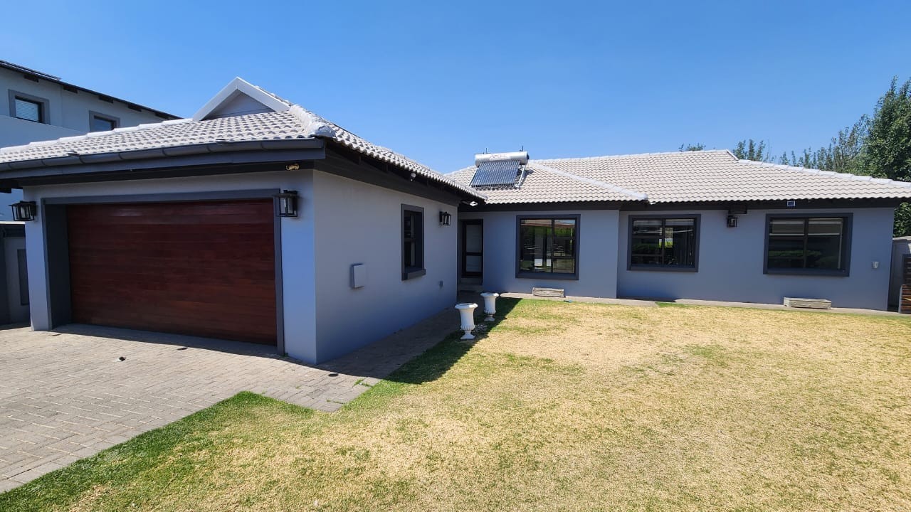 House for sale in Helderwyk, Brakpan, 167 m²