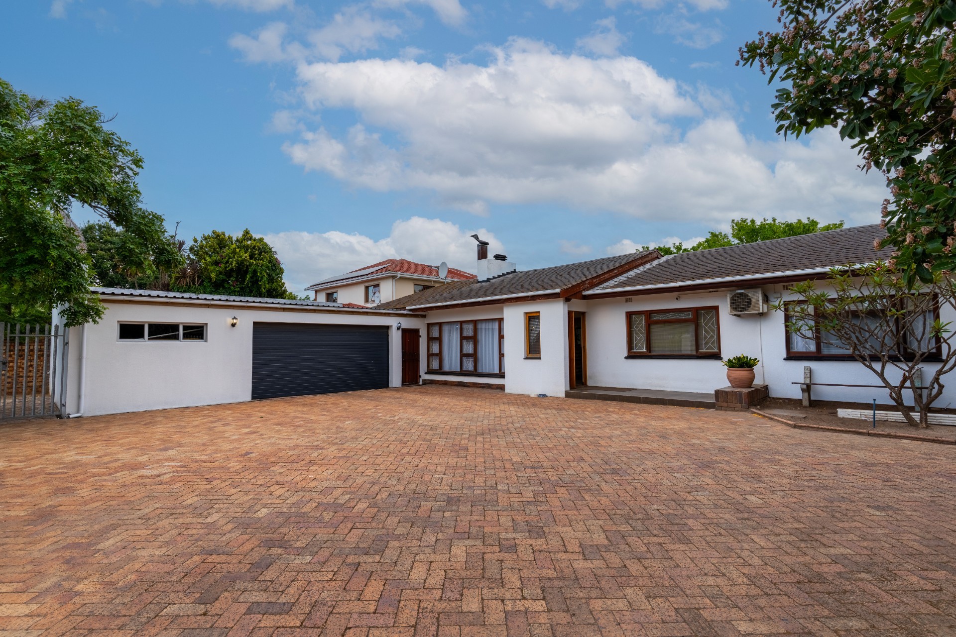 House for sale in De La Haye, Bellville, 12 Van Eyck, De La Haye, Bellville, Western Cape, 350 m²