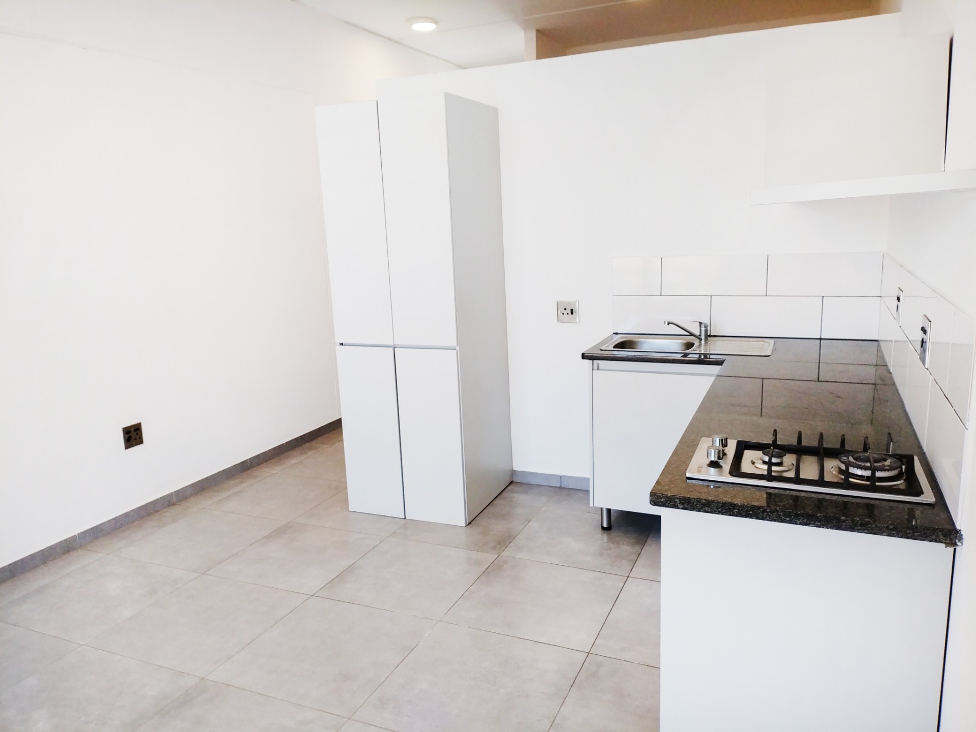Apartment for sale in Ferndale, Randburg, 43 m²