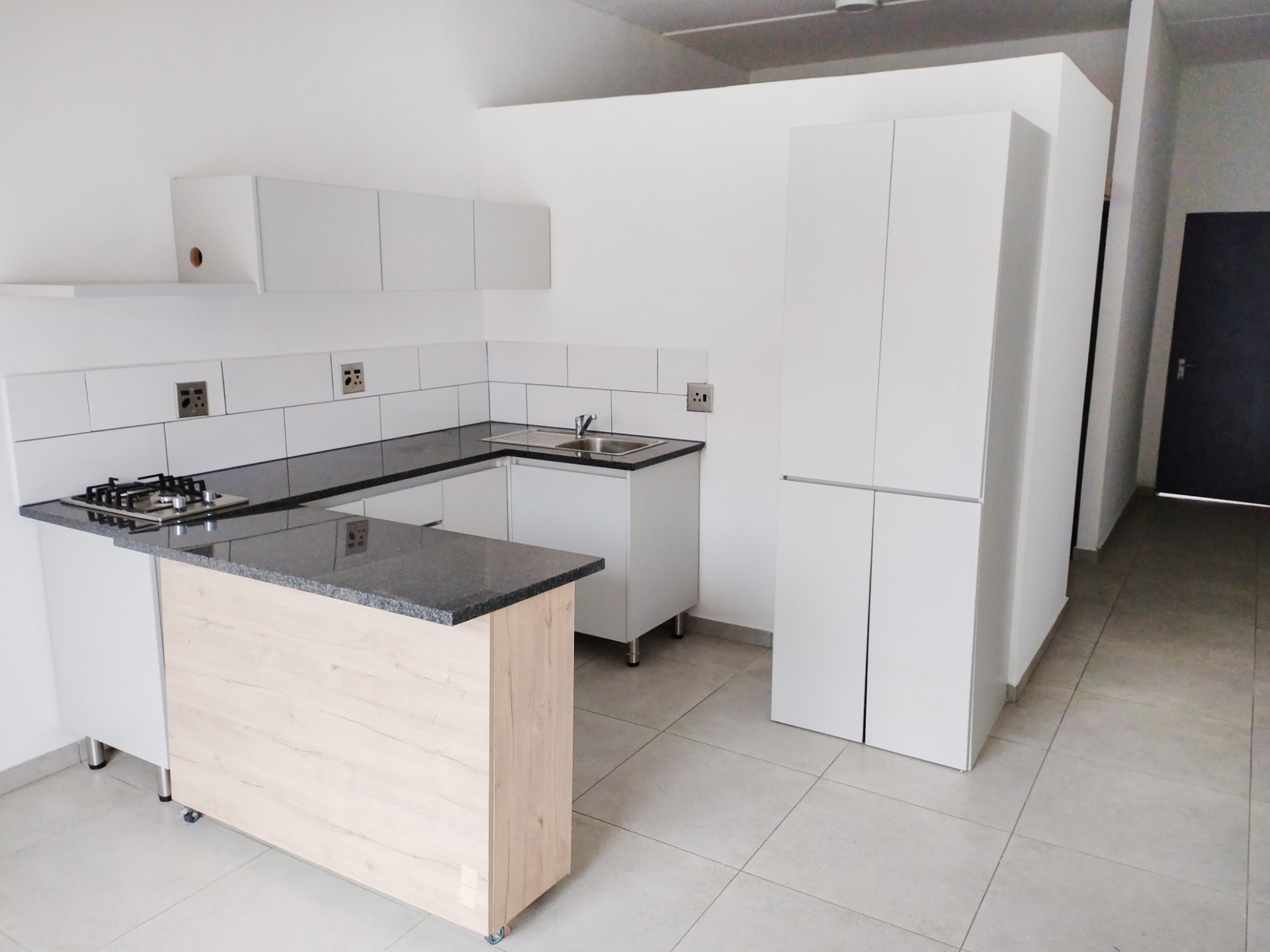 Apartment for sale in Ferndale, Randburg, 37 m²