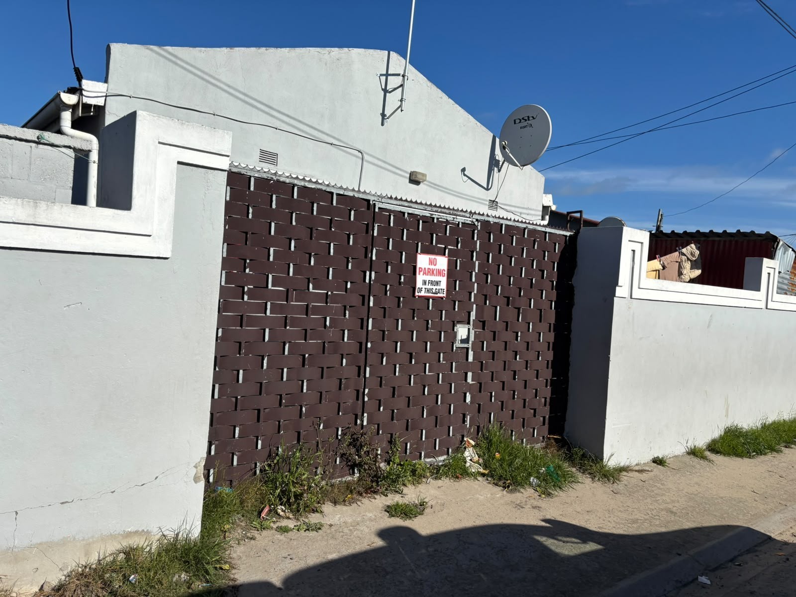 House for sale in Nonqubela, Khayelitsha, 90 m²