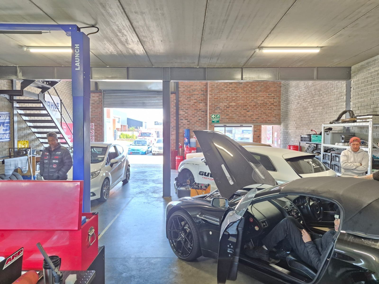 Warehouse for rent in Fairview Industrial, Port Elizabeth, 4 Unit, Fairview Business Park, 60 Leadwood Crescent, Fairview Industrial, Port Elizabeth, Eastern Cape, 250 m²