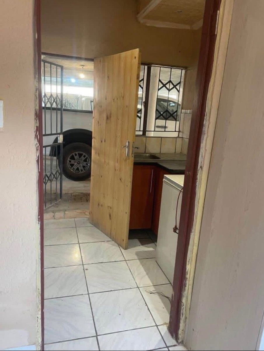 Apartment for rent in Tekwane, Nelspruit, 22 Tekwane south (12th floor), Tekwane south Phase 2, 21 Tekwane south, Tekwane, Nelspruit, Mpumalanga