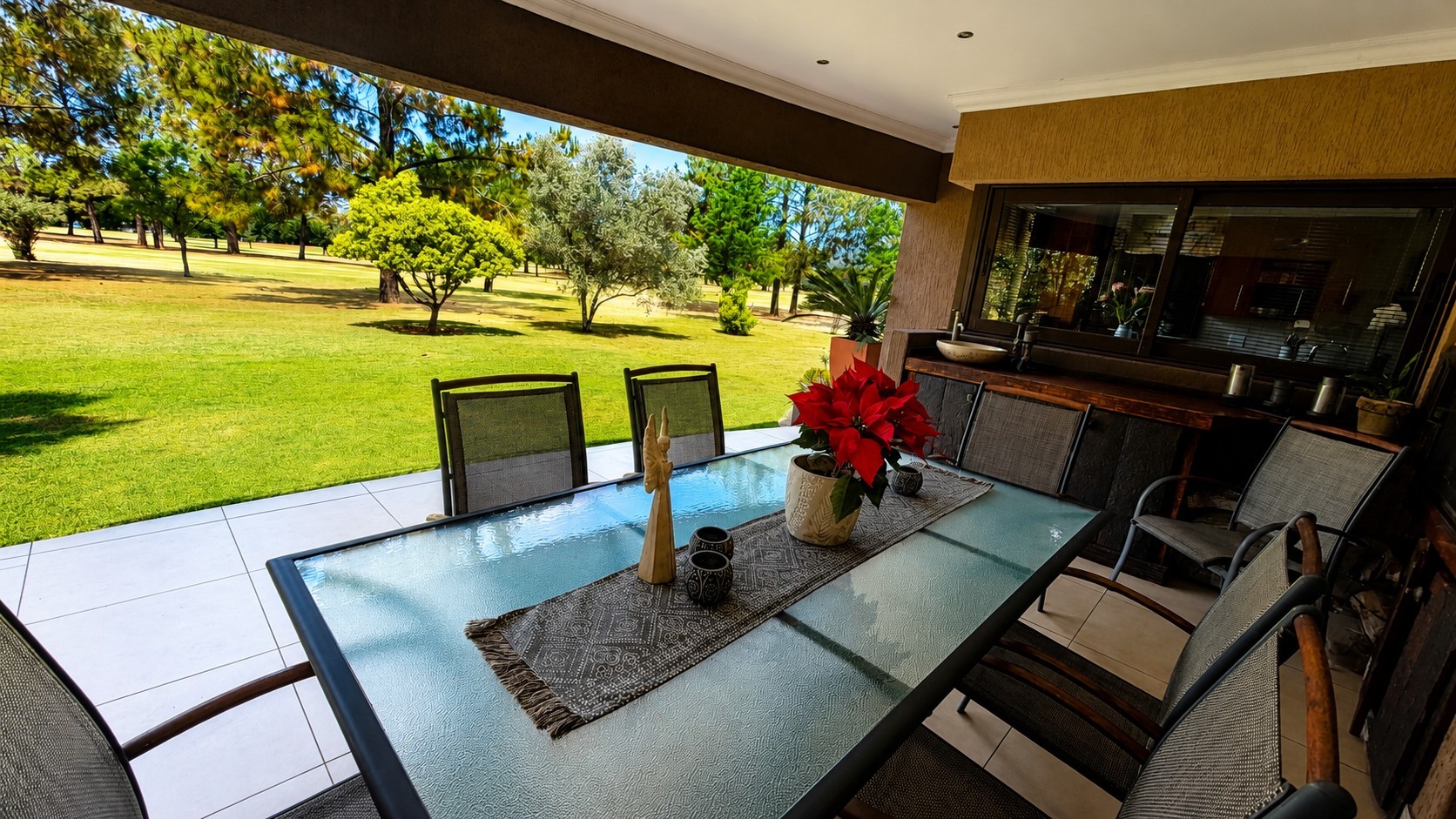 House for sale in Emfuleni Golf Estate, Vanderbijlpark, 600 m²