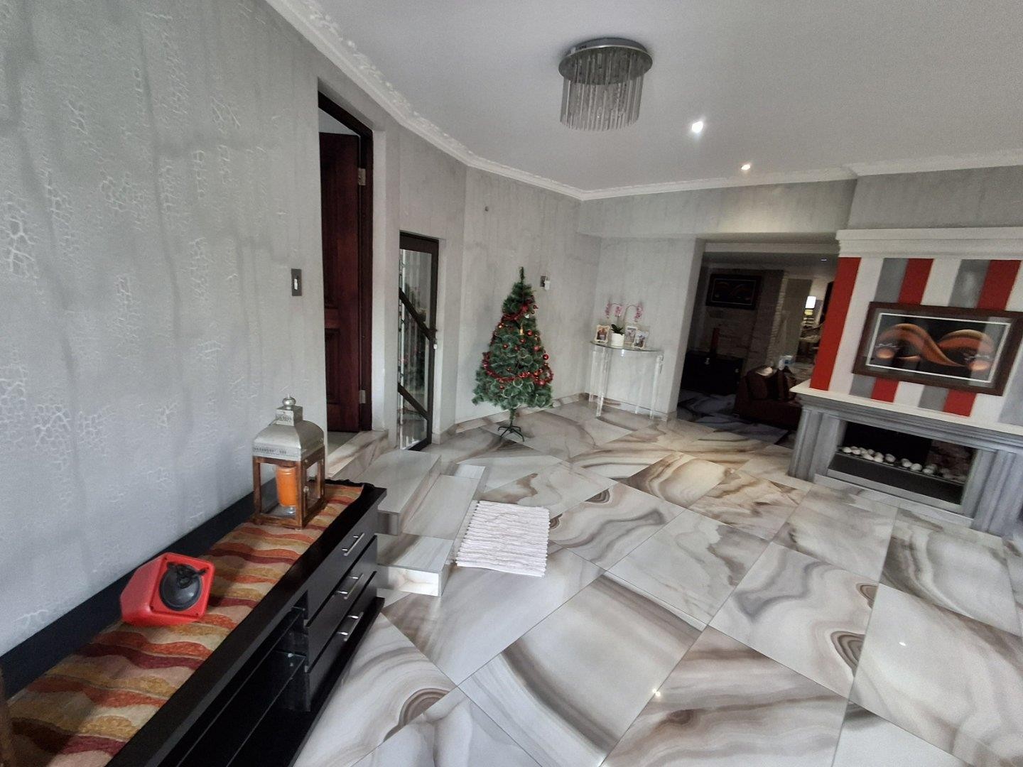 House for sale in Raslouw, Centurion, 653 m²