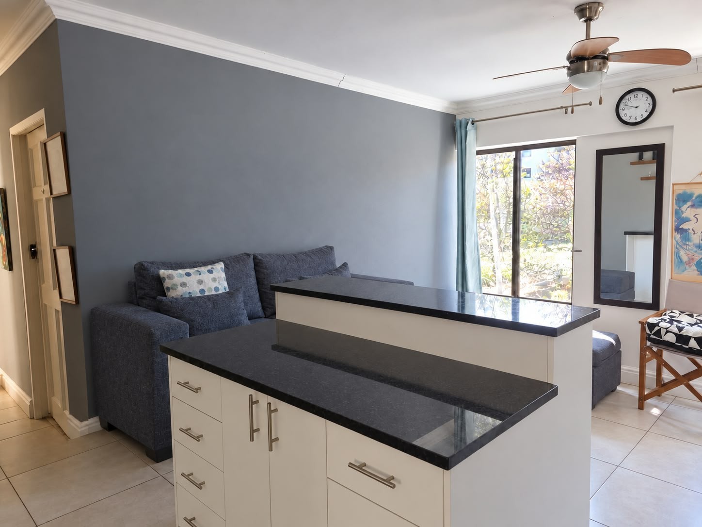 Apartment for rent in Stellenbosch Central, Stellenbosch, 57 m²