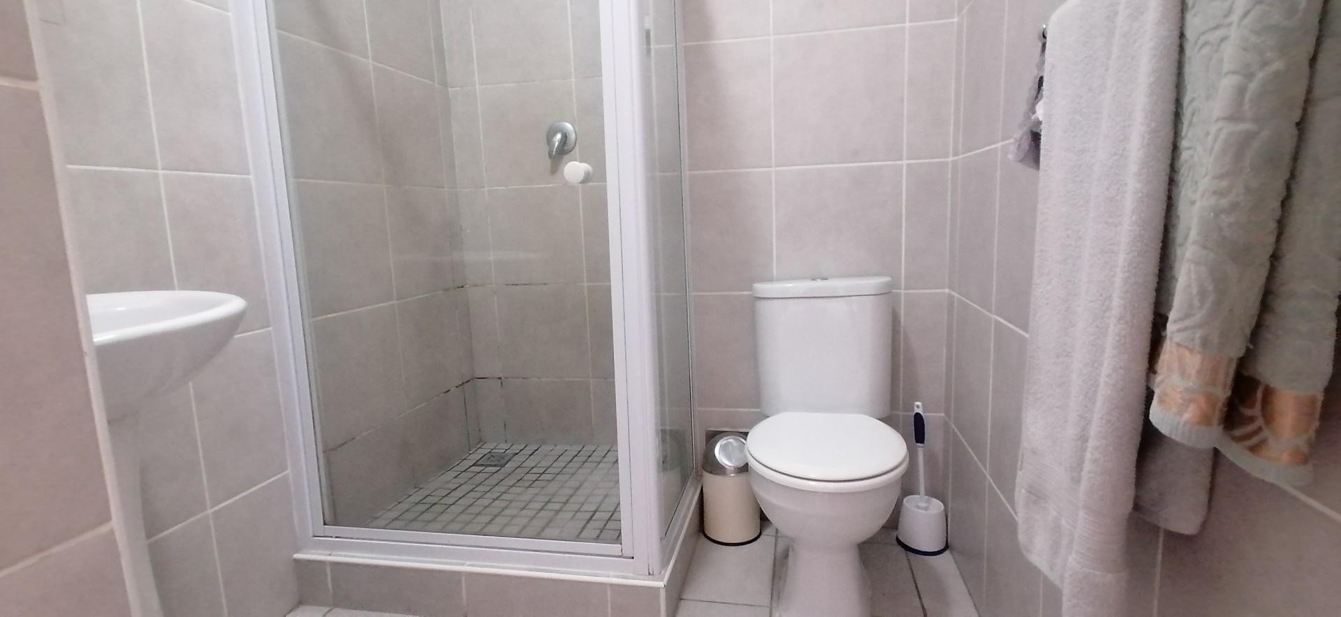 Apartment for rent in Dennesig, Stellenbosch, 36 m²