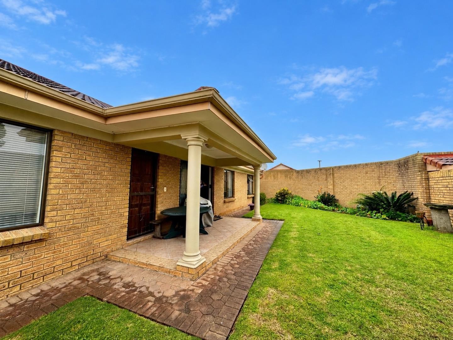 House for sale in Heiderand, Mossel Bay, 150 m²
