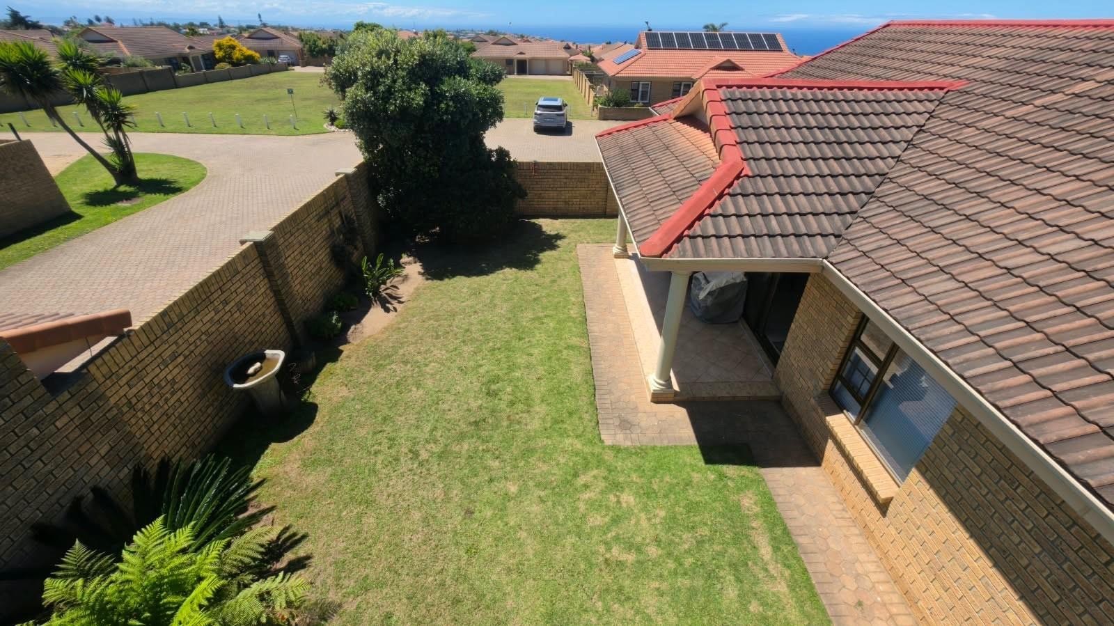 House for sale in Heiderand, Mossel Bay, 150 m²