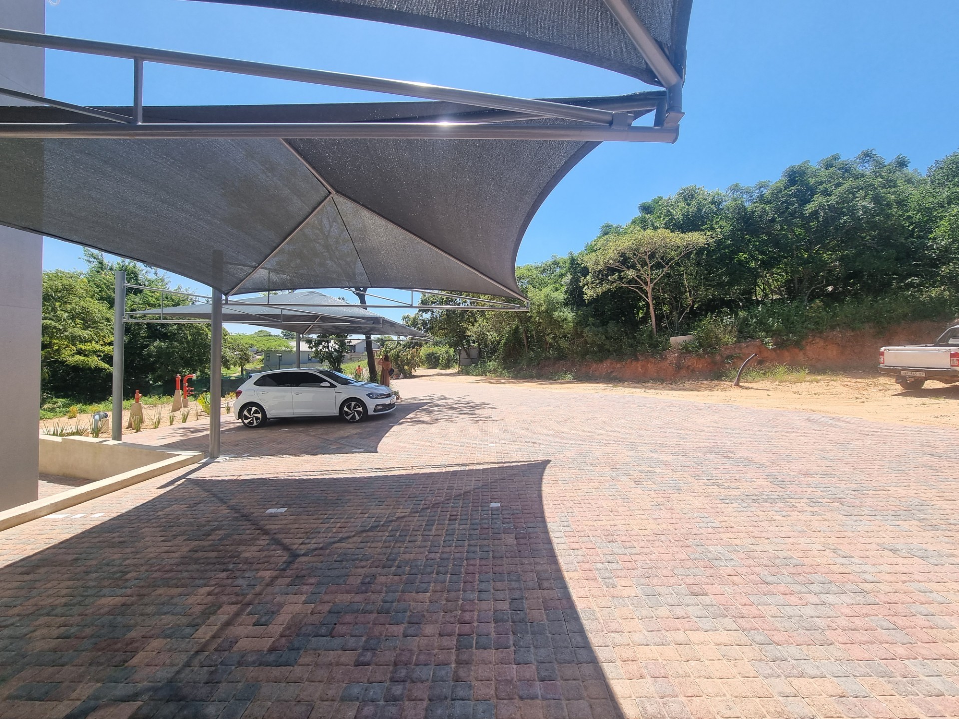 Apartment for sale in Stonehenge Ext 1, Stonehenge, Nelspruit, 61 m²