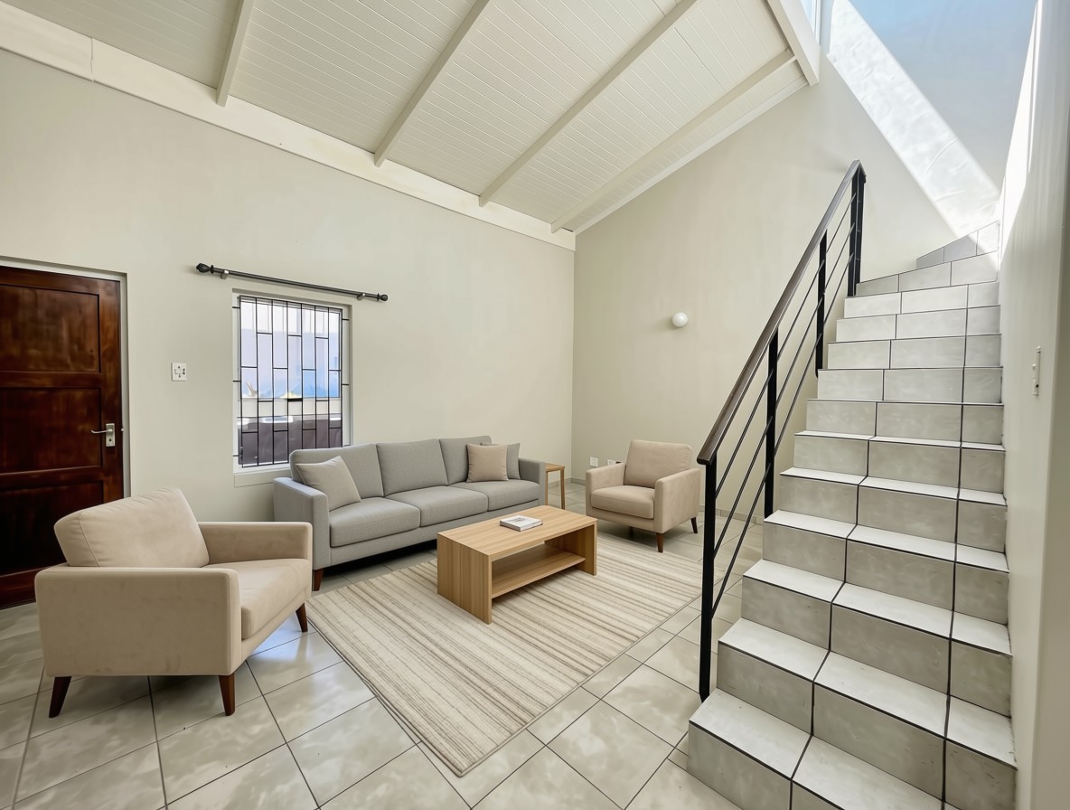 Duplex for rent in Maitland, Cape Town, 71 m²