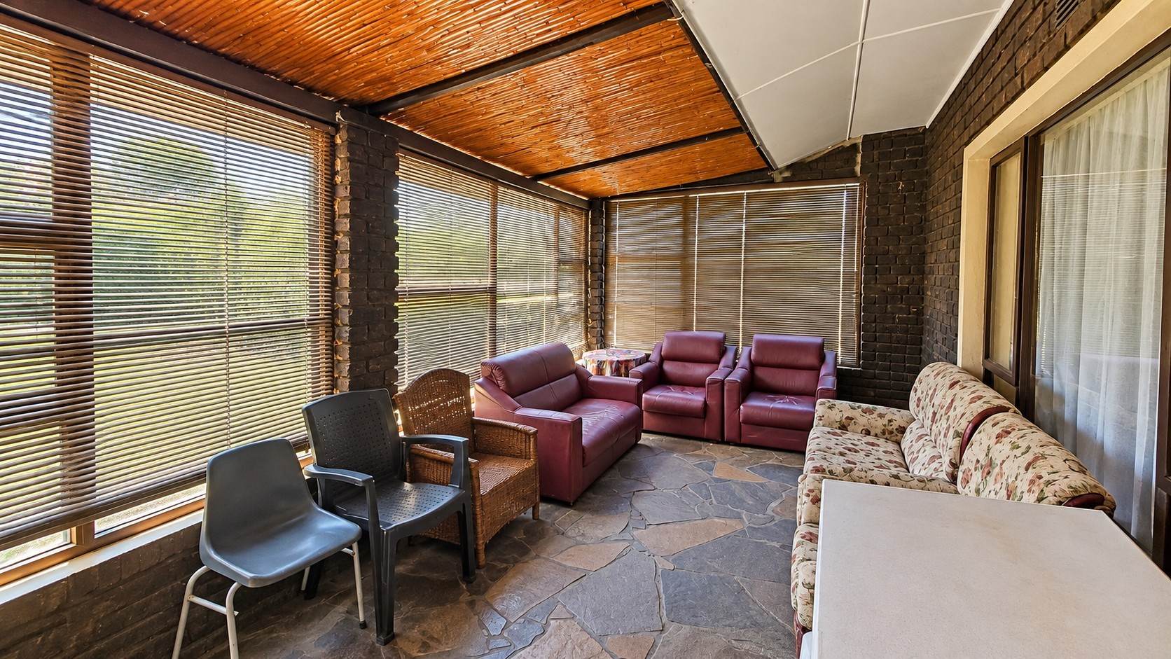 House for sale in Swellendam, 1200 m²