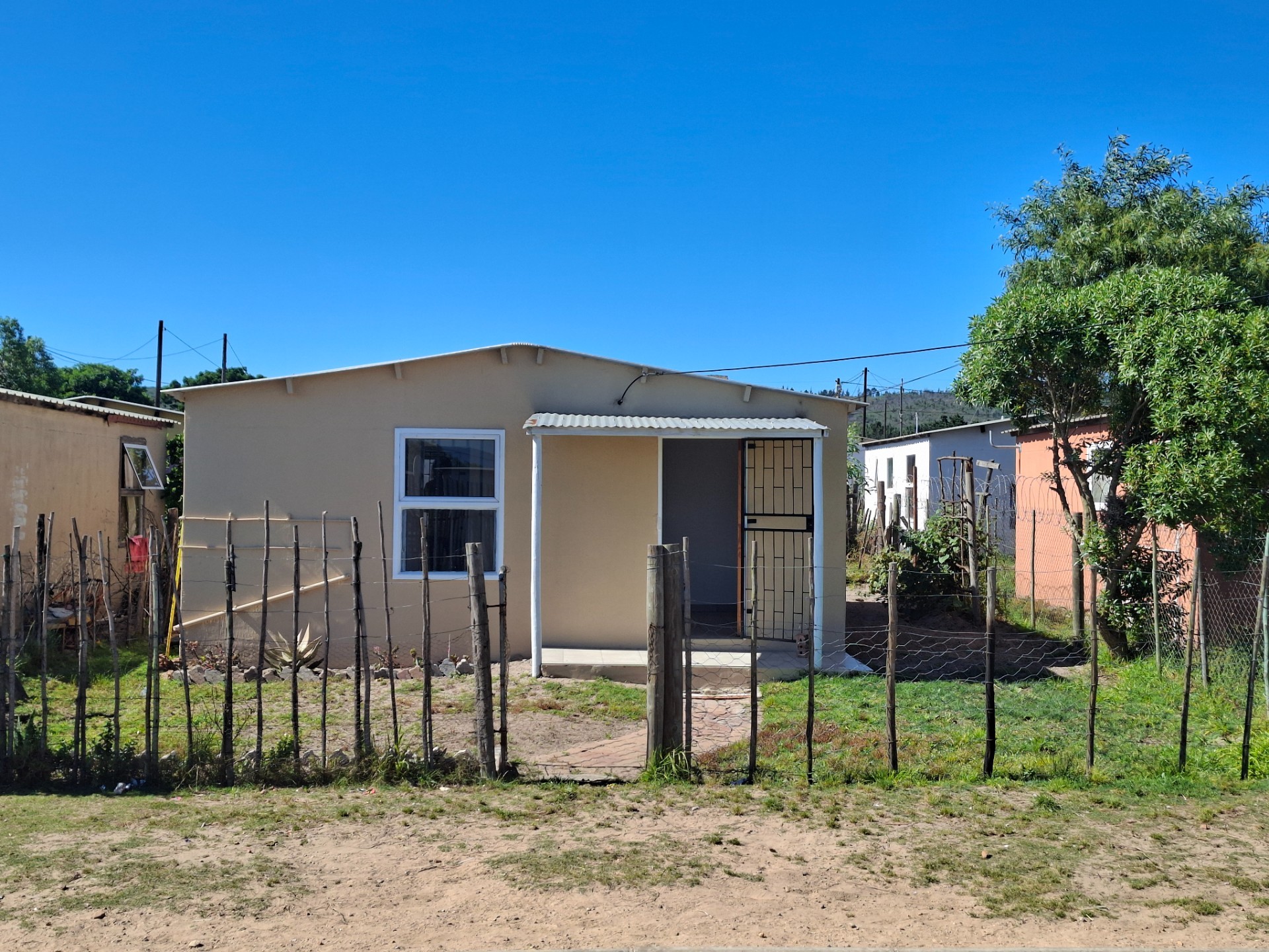 House for sale in Theronville, Albertinia, 40 m²