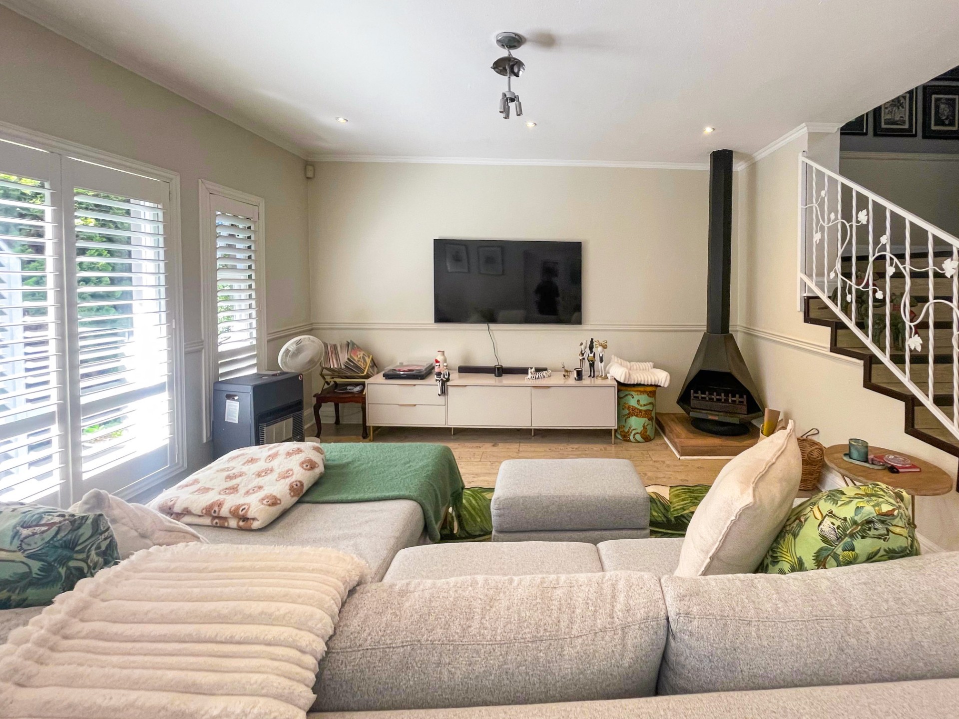 Cluster for rent in Morningside, Sandton, 196 m²