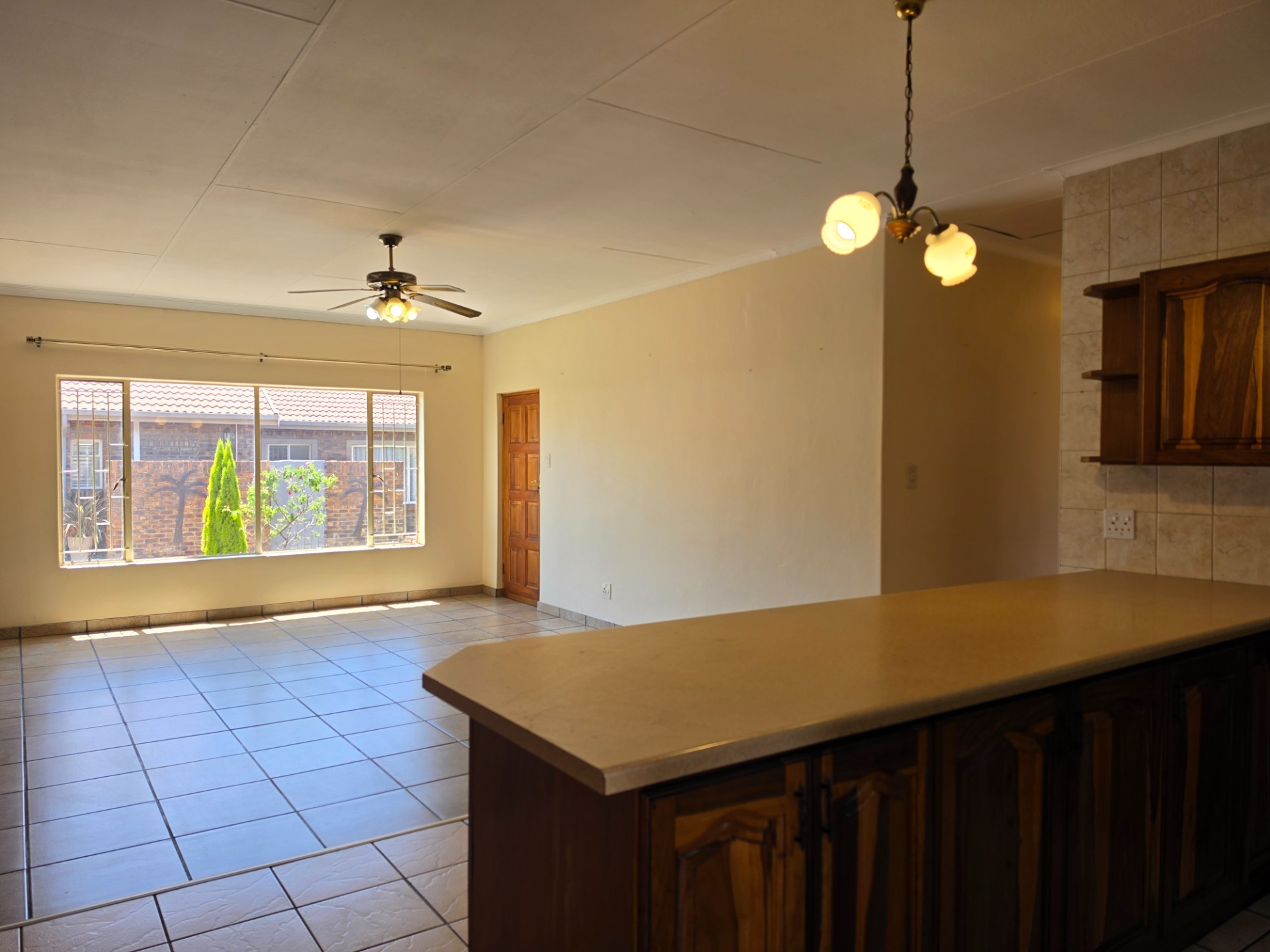 Townhouse for sale in Aerorand, Middelburg, 148 m²