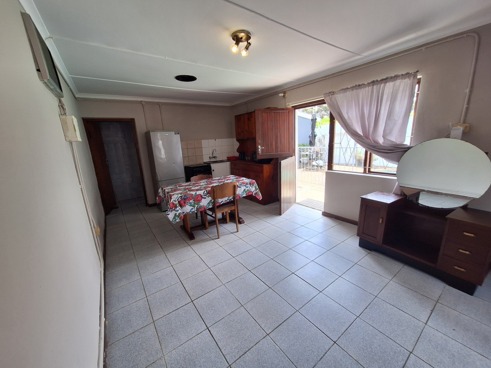 Studio Apartment for rent in Bot River, 10 1st Avenue, Bot River, Western Cape