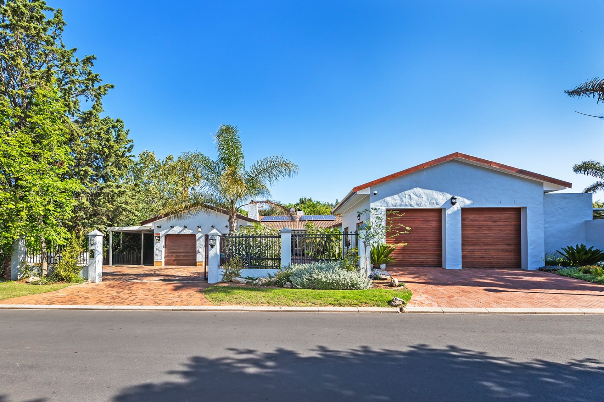 House for sale in Vierlanden, Durbanville, 440 m²