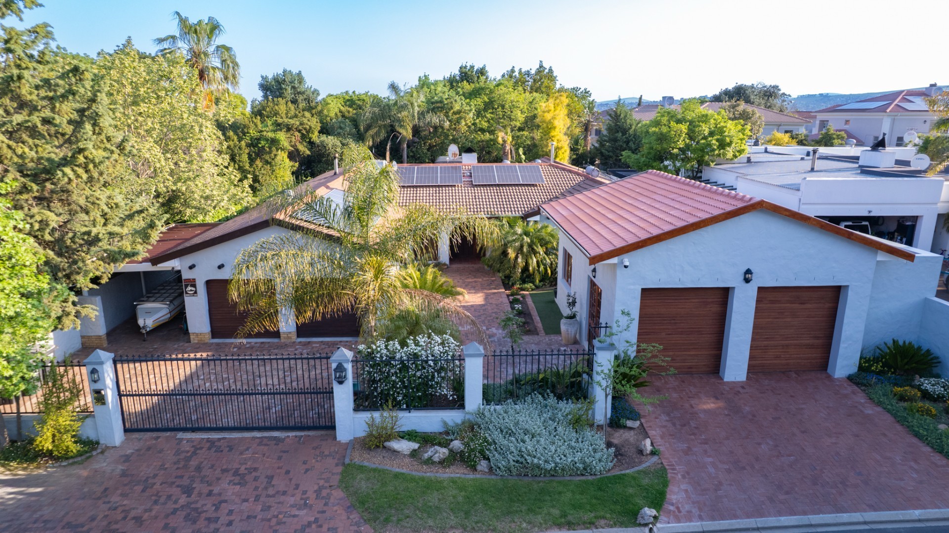 House for sale in Vierlanden, Durbanville, 440 m²