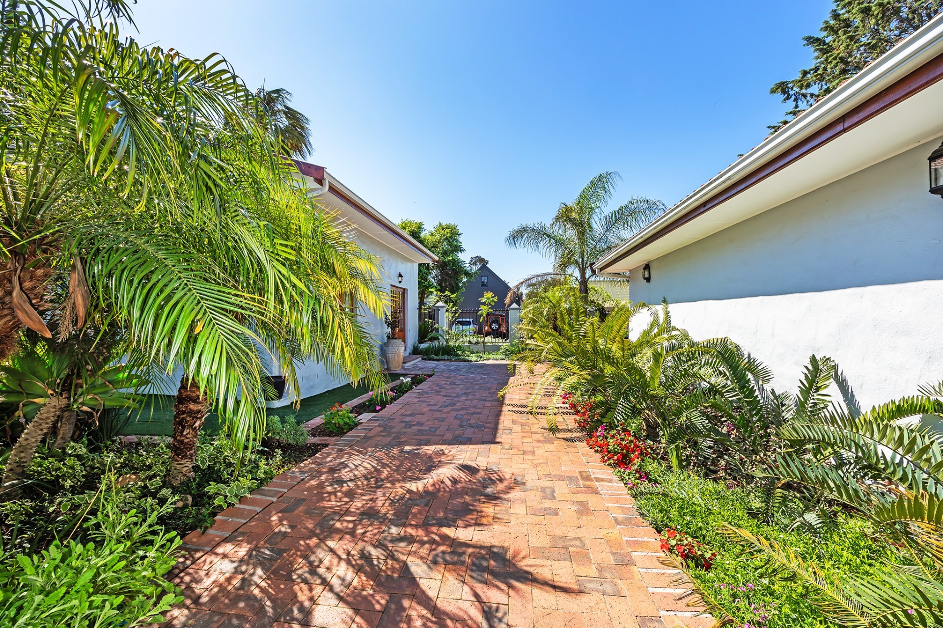 House for sale in Vierlanden, Durbanville, 440 m²