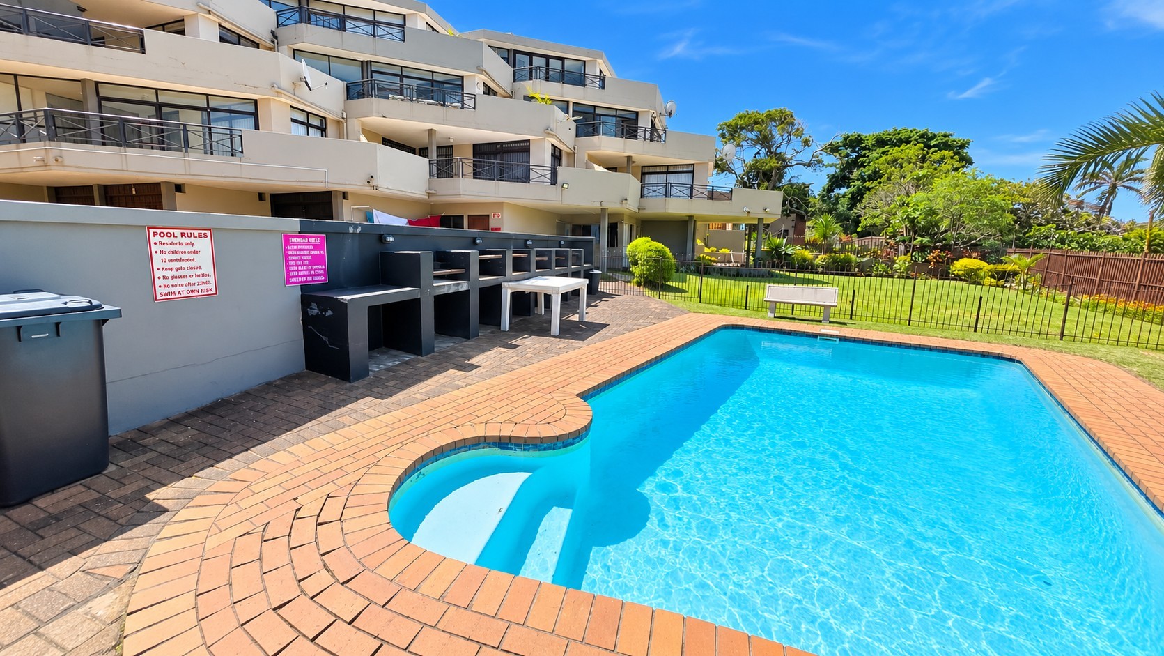 Spectacular Beachfront Apartment For Sale in Beacon Rocks, offering Phenomenal Value