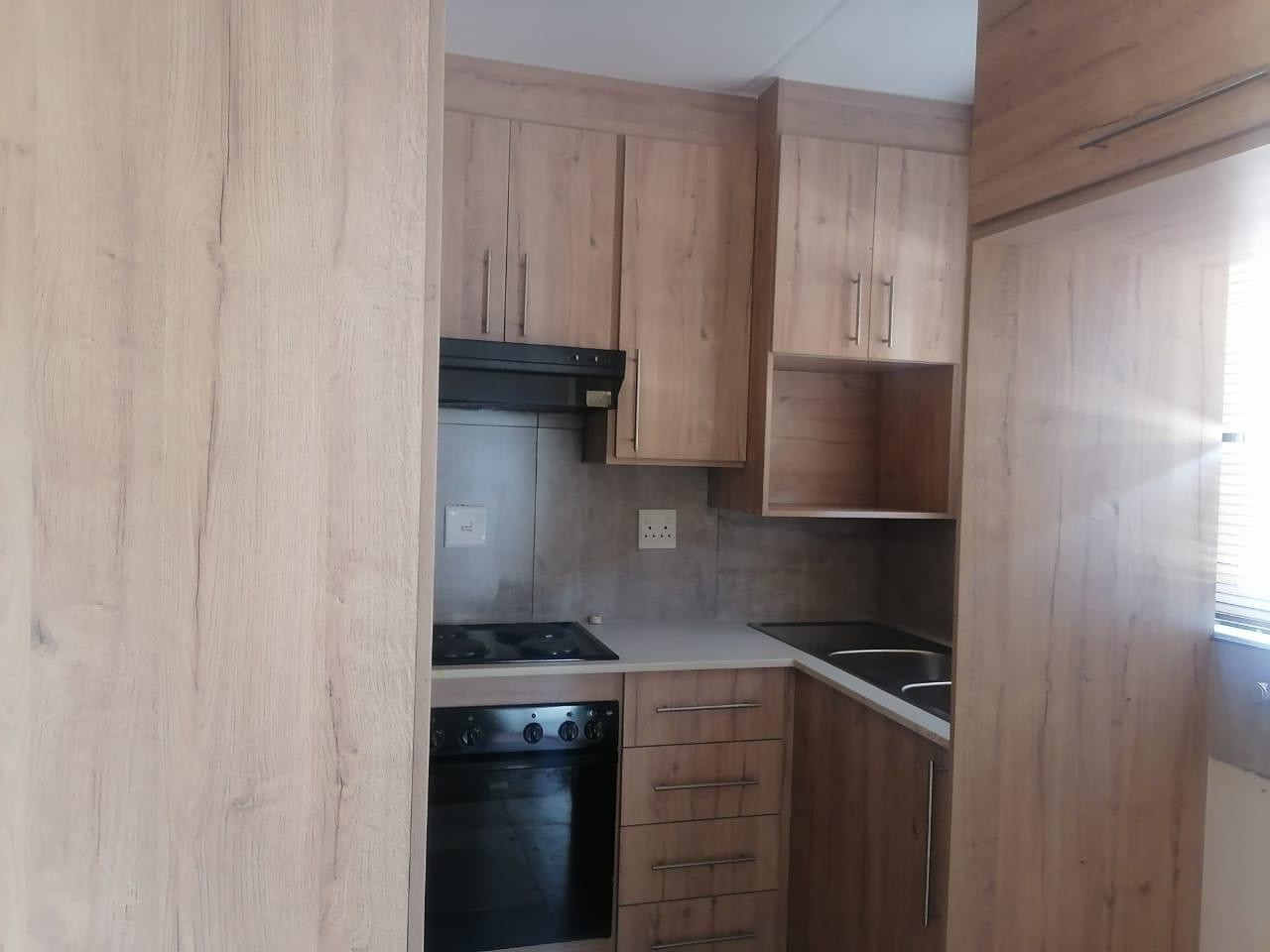 Apartment for rent in Noordwyk, Midrand, 33, PROTEA ESTATE, 121 14TH ROAD, Noordwyk, Midrand, Gauteng, 70 m²