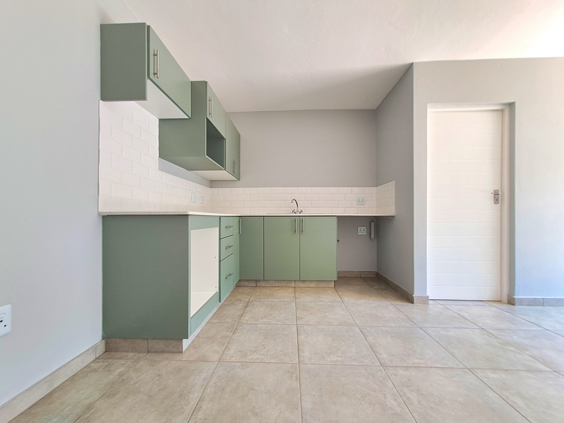 Apartment for rent in Chase Valley, Pietermaritzburg, KwaZulu Natal, 304 Block T (0th floor), Forest Waters, 70 Connor Road, Chase Valley, Pietermaritzburg, KwaZulu Natal, 40 m²