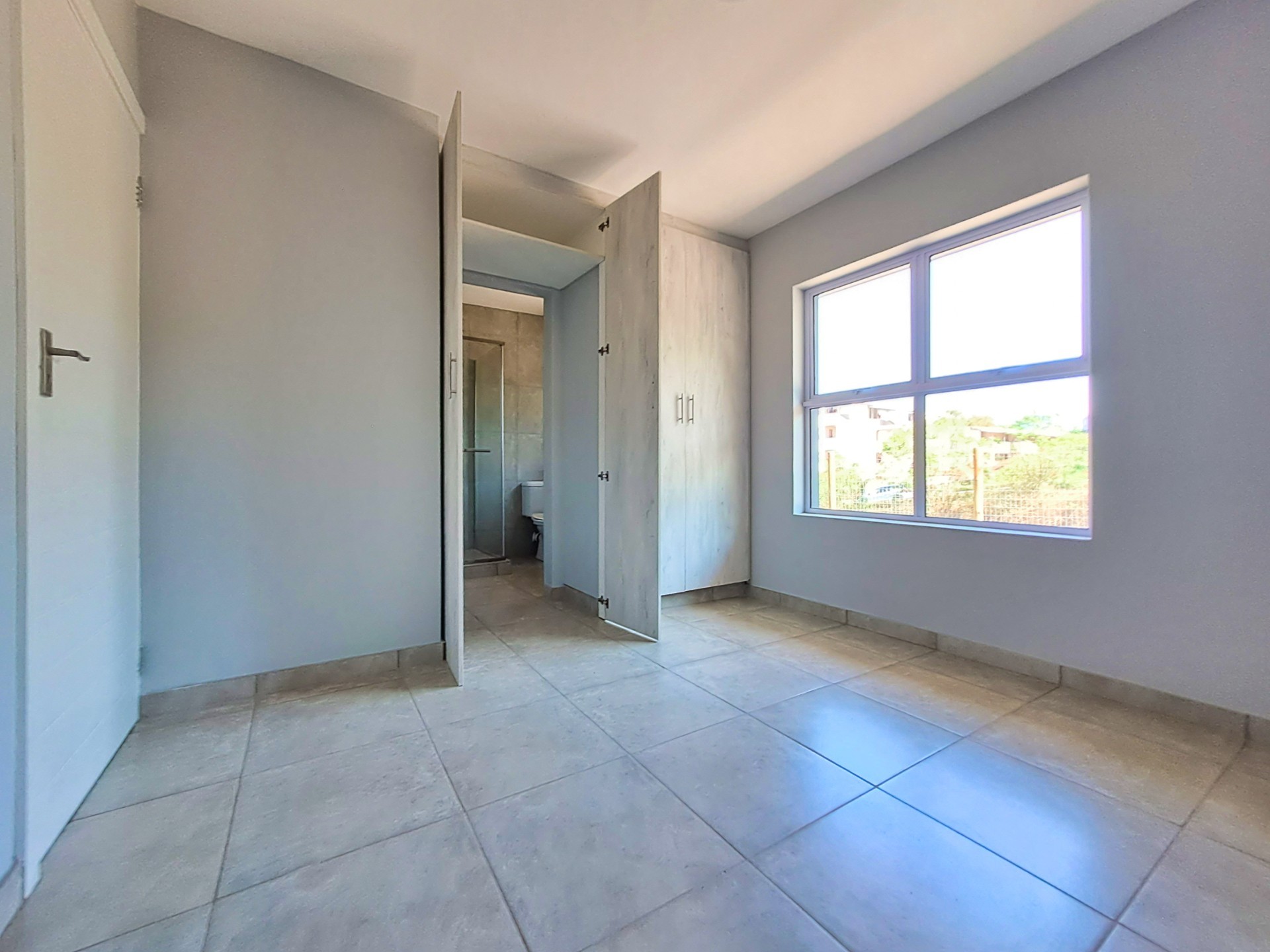 Apartment for rent in Chase Valley, Pietermaritzburg, KwaZulu Natal, 304 Block T (0th floor), Forest Waters, 70 Connor Road, Chase Valley, Pietermaritzburg, KwaZulu Natal, 40 m²