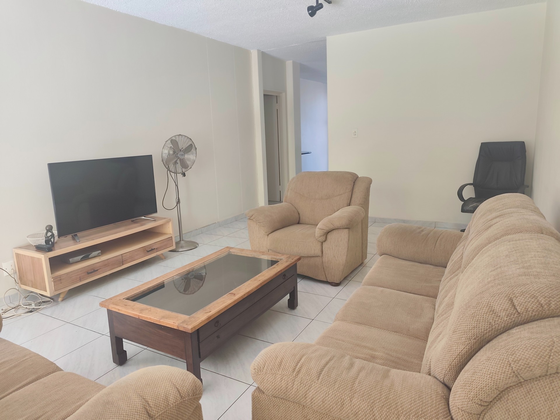 Apartment for rent in Sandton Central, Sandton
